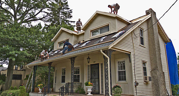 Roof Gutter Cleaning in Doe Valley, KY